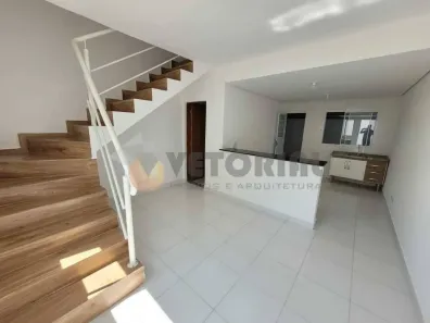 Sobrado com 2 Quartos para alugar, 67m² no Pontal de Santa Marina, Caraguatatuba