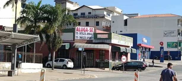 Imóvel Comercial para alugar, 350m² no Vila Nova São Roque, São Roque