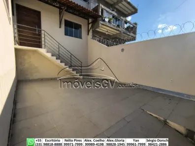 Casa com 2 Quartos à venda, 180m² no Jardim Atalaia, Governador Valadares
