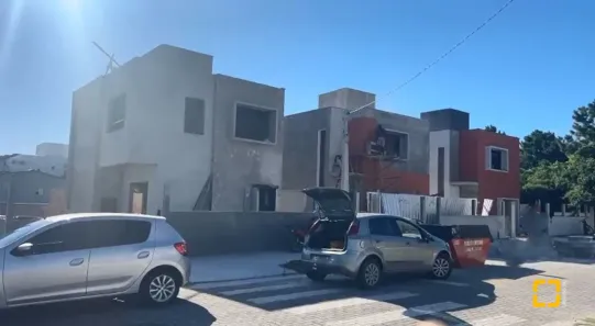 Casa com 3 Quartos à venda, 127m² no São João do Rio Vermelho, Florianópolis