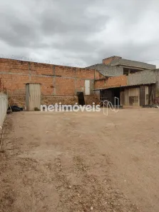Lote/Terreno à venda, 600m² no Estoril, Belo Horizonte