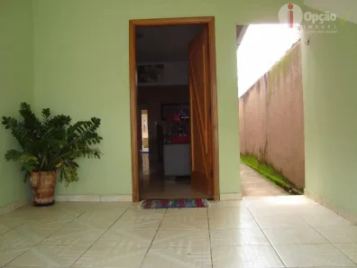 Casa com 2 Quartos à venda, 80m² no Vila Santa Isabel, Anápolis