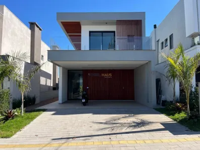 Casa de Condomínio com 3 Quartos à venda, 244m² no Centro, Gravataí