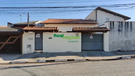 Casa com 3 Quartos à venda, 146m² no Mombaça, Pindamonhangaba