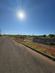 Lote/Terreno à venda, 200m² no Loteamento Reynaldo Mendes, Uberaba