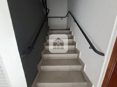 Apartamento com 2 Quartos para alugar, 55m² no Segismundo Pereira, Uberlândia
