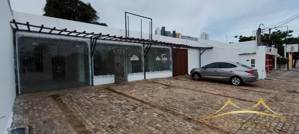 Ponto Comercial para alugar, 457m² no Ponta Negra, Natal