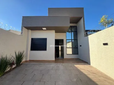Casa com 3 Quartos à venda, 80m² no Esmeralda, Cascavel
