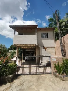 Sobrado com 1 Quarto para alugar, 60m² no Várzea do Ranchinho, Camboriú