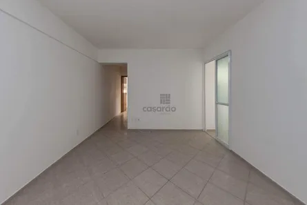 Apartamento com 2 Quartos para alugar, 57m² no Centro, Pelotas