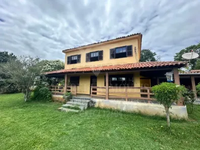 Fazenda/Sítio com 3 Quartos à venda, 280m² no Retiro (Bacaxá), Saquarema