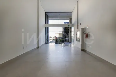 Sala Comercial para alugar, 77m² no Estados, Balneário Camboriú