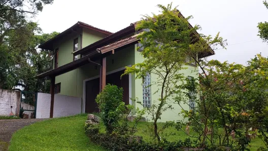 Casa de Condomínio com 3 Quartos para alugar, 735m² no Lagoa da Conceição, Florianópolis