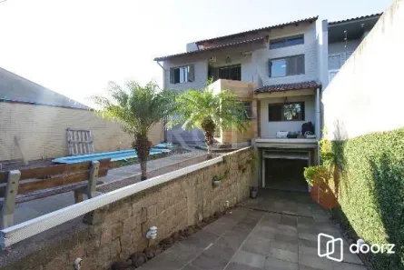 Casa com 3 Quartos à venda, 300m² no Nonoai, Porto Alegre