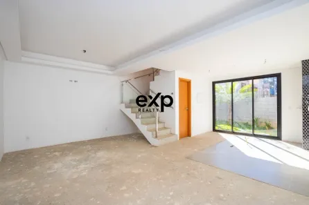 Casa de Condomínio com 3 Quartos à venda, 132m² no Santa Cândida, Curitiba