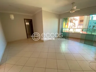 Apartamento com 4 Quartos para alugar, 110m² no Patrimônio, Uberlândia