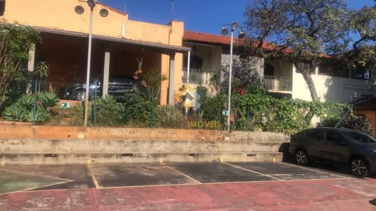 Casa com 4 Quartos à venda, 1500m² no São Francisco, Belo Horizonte