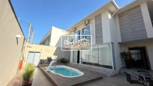 Casa com 3 Quartos à venda, 315m² no Jardim Amália, Volta Redonda