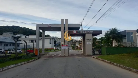 Lote/Terreno à venda, 360m² no Forquilhas, São José