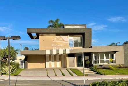 Casa de Condomínio com 4 Quartos à venda, 251m² no Centro, Camboriú