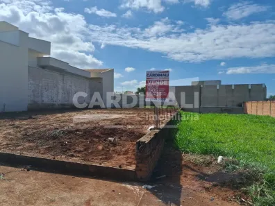 Lote/Terreno à venda, 366m² no Jardim Adalgisa, Araraquara