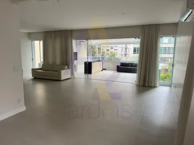 Apartamento com 3 Quartos à venda, 240m² no Jardim Paulista, São Paulo