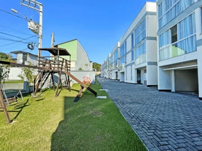 Sobrado com 2 Quartos à venda, 144m² no Água Verde, Blumenau