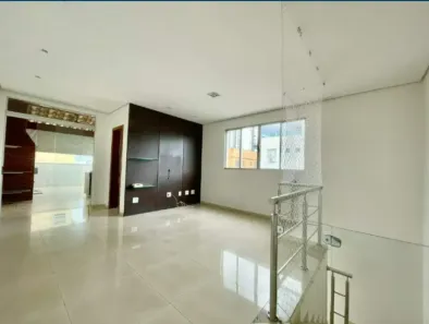 Cobertura com 2 Quartos para alugar, 120m² no Castelo, Belo Horizonte