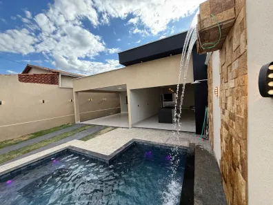 Casa com 3 Quartos à venda, 210m² no Residencial Recanto do Bosque, Goiânia