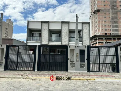 Sobrado com 2 Quartos à venda, 128m² no Morretes, Itapema