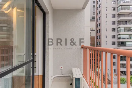 Apartamento com 1 Quarto para alugar, 25m² no Jardim das Acácias, São Paulo