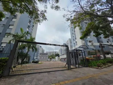 Apartamento com 3 Quartos para alugar, 90m² no Chácara das Pedras, Porto Alegre