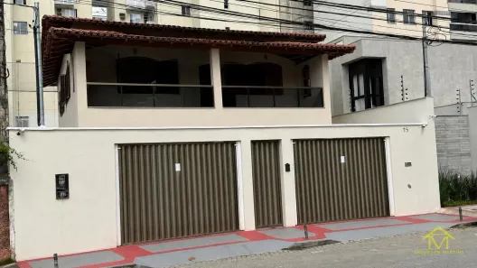 Casa com 5 Quartos à venda, 254m² no Praia da Costa, Vila Velha