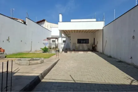 Casa com 2 Quartos à venda, 180m² no Vila Santa Maria, Americana