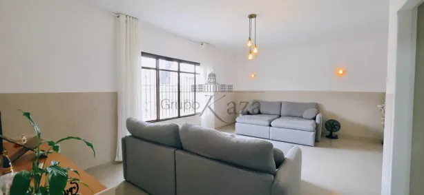 Sobrado com 4 Quartos à venda, 321m² no Bosque dos Eucaliptos, São José dos Campos