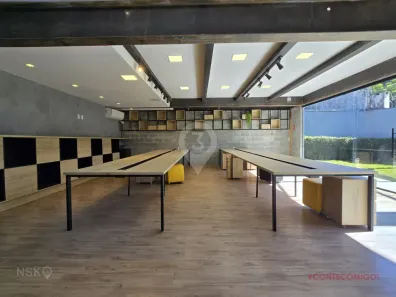 Ponto Comercial para alugar, 251m² no Cidade Jardim, São Paulo