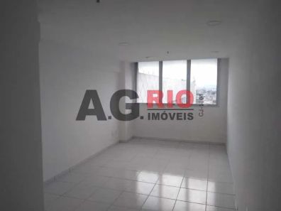 Sala Comercial à venda, 27m² no Madureira, Rio de Janeiro