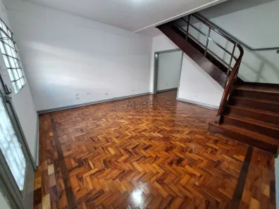 Casa com 3 Quartos para alugar, 185m² no Pinheiros, São Paulo