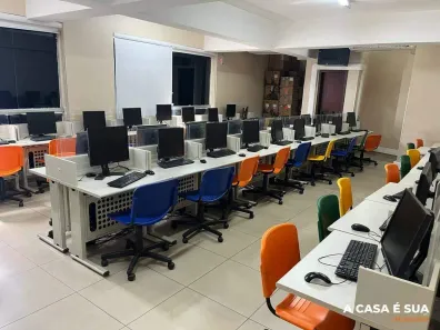 Prédio Comercial para alugar, 800m² no Centro, Betim