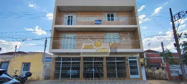 Apartamento com 2 Quartos para alugar, 94m² no São Benedito, Uberaba