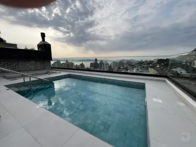 Apartamento com 2 Quartos à venda, 74m² no Centro, Florianópolis