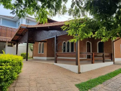 Casa de Condomínio com 4 Quartos para alugar, 301m² no Marambaia, Vinhedo
