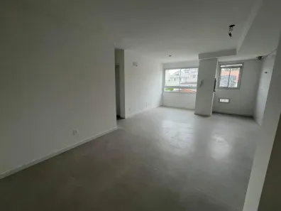 Apartamento com 2 Quartos à venda, 67m² no Coqueiros, Florianópolis