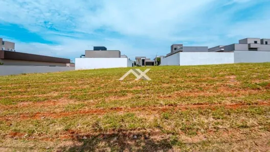 Lote/Terreno à venda, 420m² no Residencial Estoril Premium, Bauru