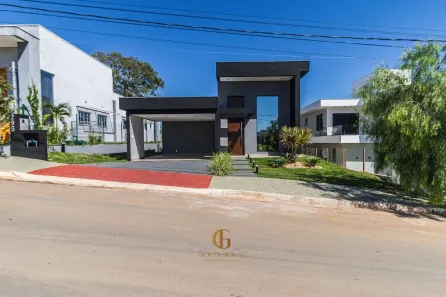 Casa de Condomínio com 4 Quartos à venda, 230m² no Gran Royalle, Lagoa Santa