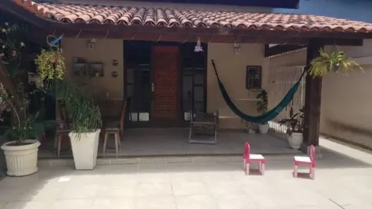 Casa com 3 Quartos à venda, 360m² no Itaipu, Niterói