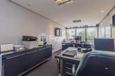 Sala Comercial à venda, 102m² no Auxiliadora, Porto Alegre
