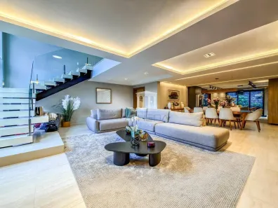 Casa de Condomínio com 5 Quartos à venda, 630m² no Carlos Guinle, Teresópolis