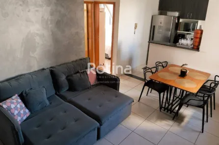 Apartamento com 2 Quartos à venda, 42m² no Jardim Holanda, Uberlândia