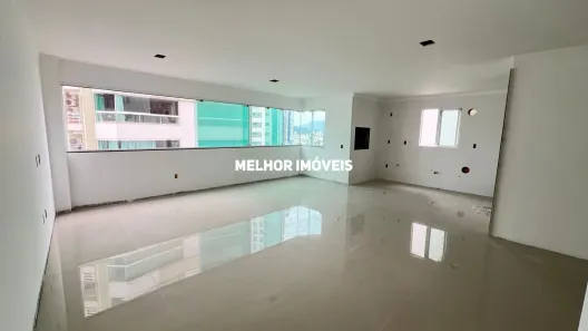 Apartamento com 3 Quartos à venda, 105m² no Centro, Balneário Camboriú